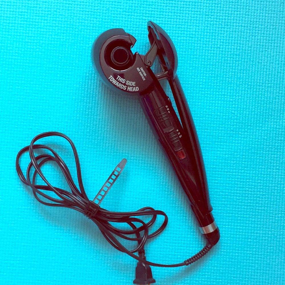 Dark Purple Infinity Pro by Conair Curling wand